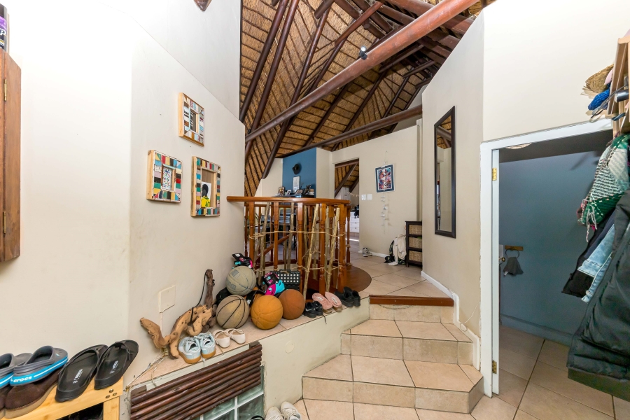 To Let 3 Bedroom Property for Rent in The Meadows Western Cape